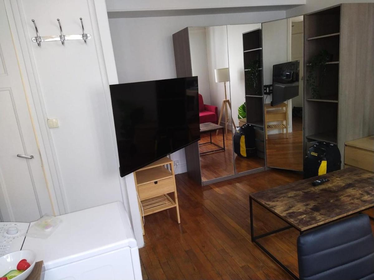 Heart Of - - 2p - Invalides Free Netflix Paris