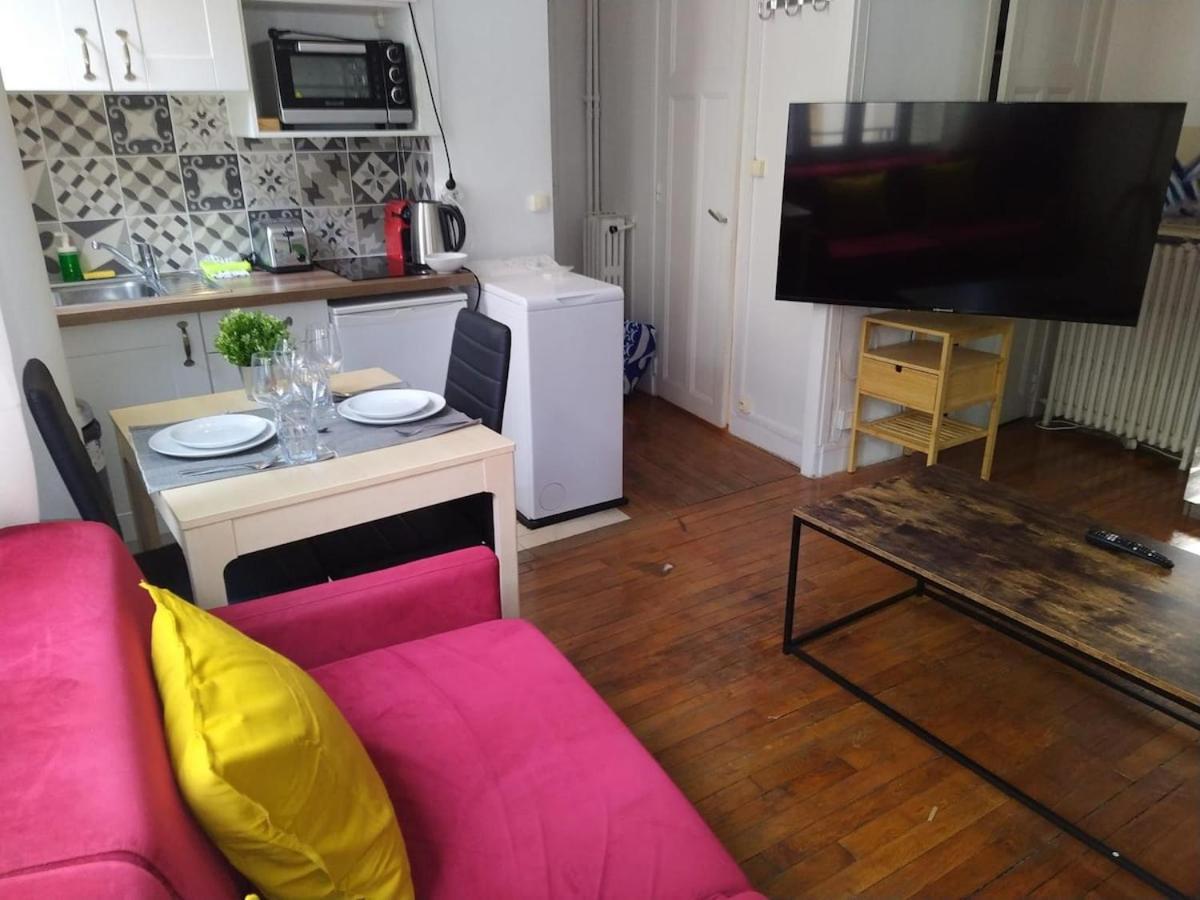 Apartment Heart Of - - 2p - Invalides Free Netflix